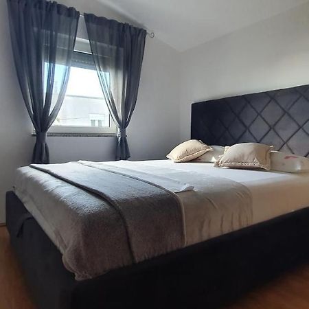 Apartments Kolak Rogoznica  Eksteriør bilde