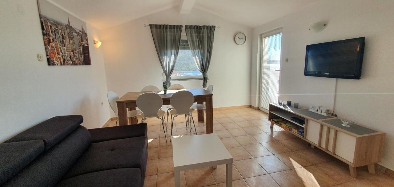 Apartments Kolak Rogoznica  Eksteriør bilde