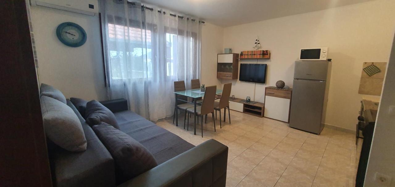 Apartments Kolak Rogoznica  Eksteriør bilde